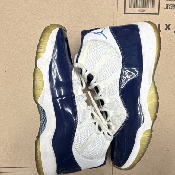 Jordan Air Jordan 11 Retro Win Like \'82 White Navy Men\'s Sneakers 378037-123 main image 4